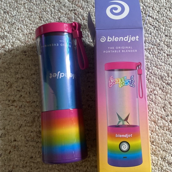 LIMITED EDITION Lisa Frank blend jet 2 used once clean sold out rare blender - Picture 7 of 9